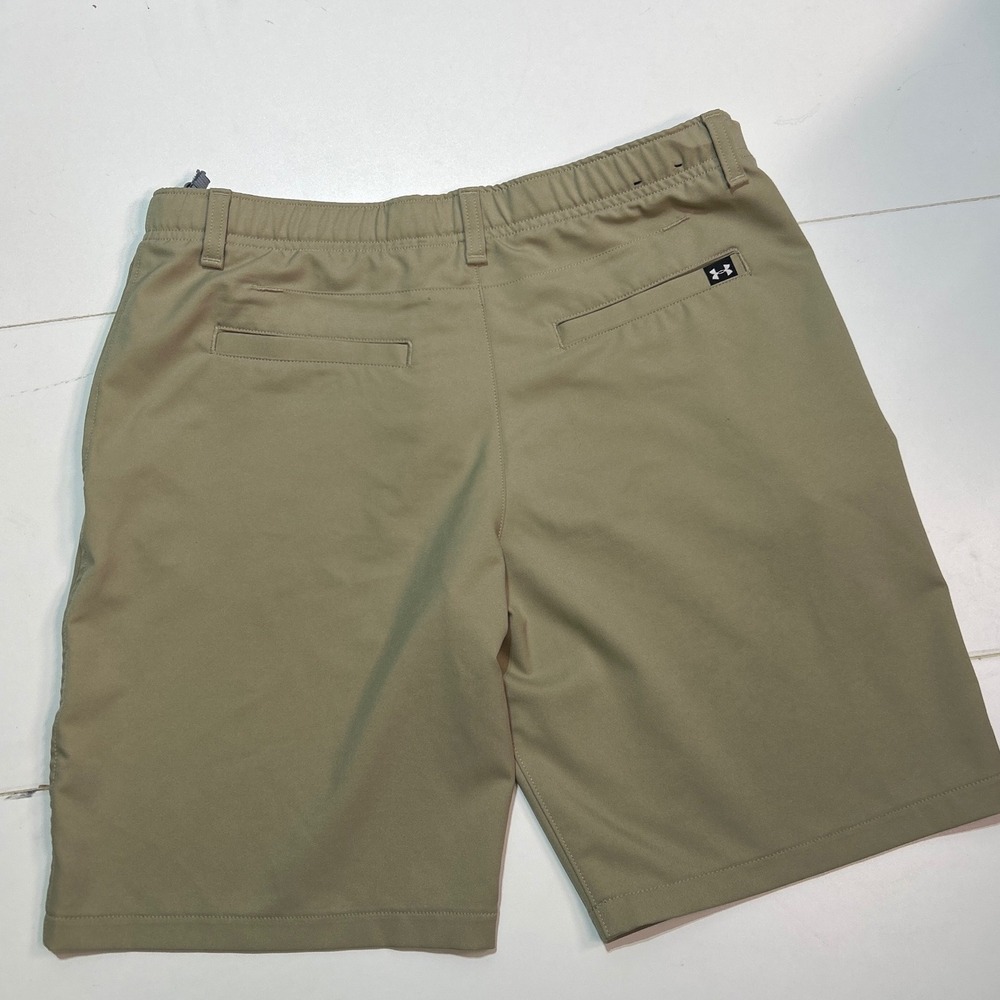 Under Armour YXL Boys Golf Shorts Khaki Performance Flat‎ Front - Picture 8 of 8